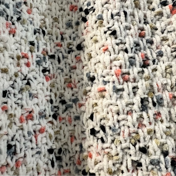 moon & madison Speckled Knit Cardigan - Picture 3 of 3